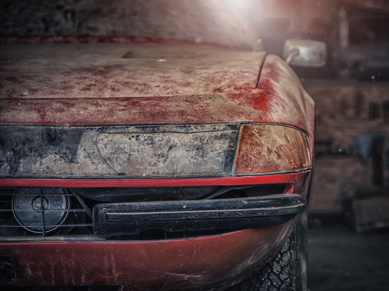 Illustration for article titled Ferrari Daytona Expected To Sell For $2 Million Just Needs A Little Elbow Grease